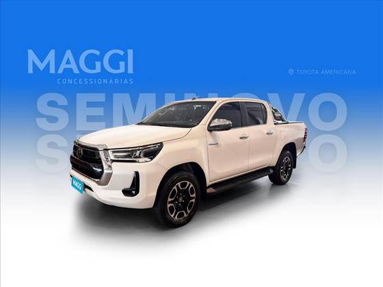 TOYOTA HILUX 2.8 D-4D TURBO DIESEL CD SRX 4X4 AUTOMÁTICO